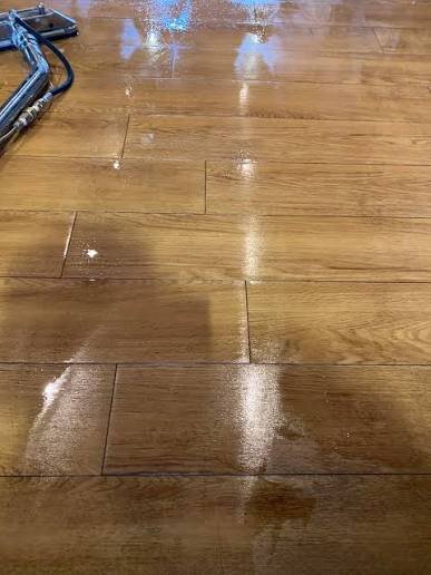 Commercial floor cleaning in Channelview, TX